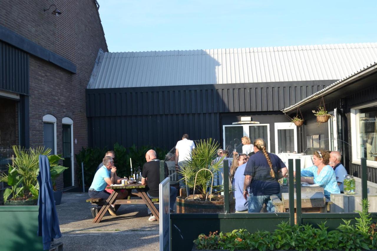 Lodge 61 Hotel Aan Het Water Medemblik Exteriör bild