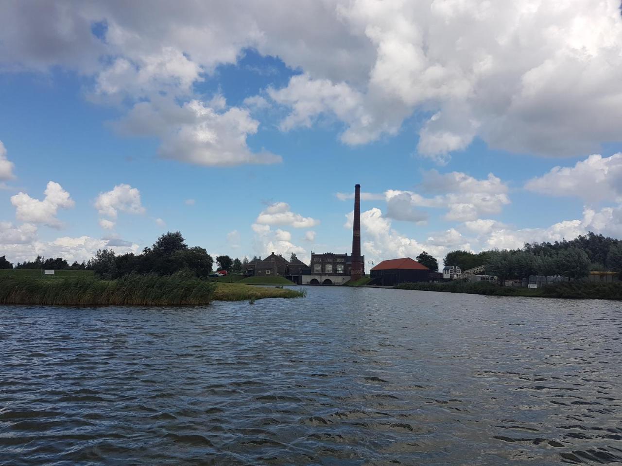 Lodge 61 Hotel Aan Het Water Medemblik Exteriör bild